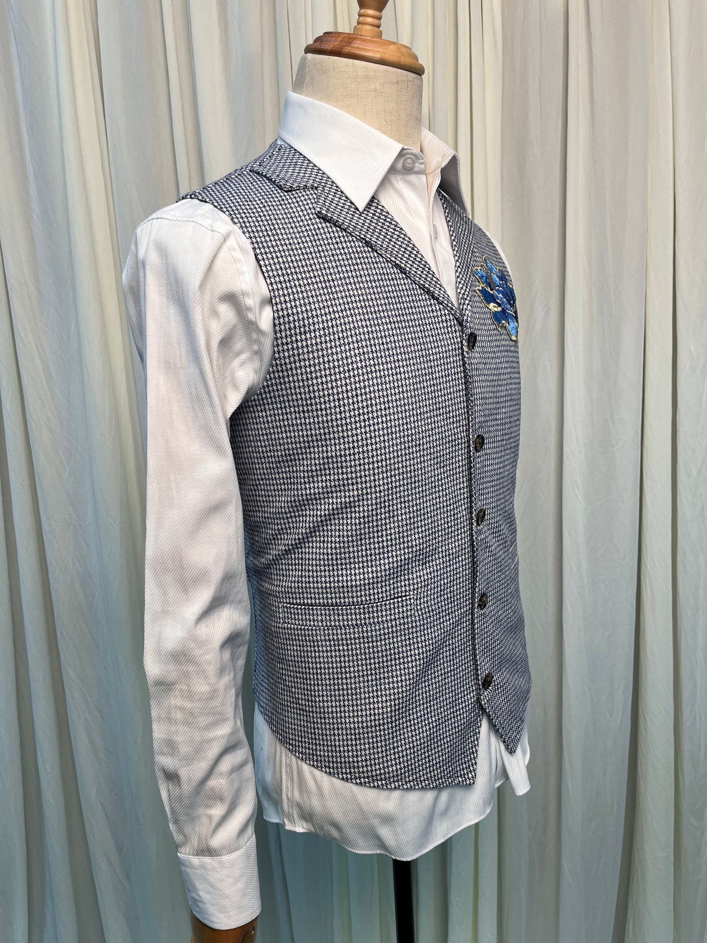 Yiaisafa Vintage Blue Embroidered Wool Checkered Vest Men's Waistcoat