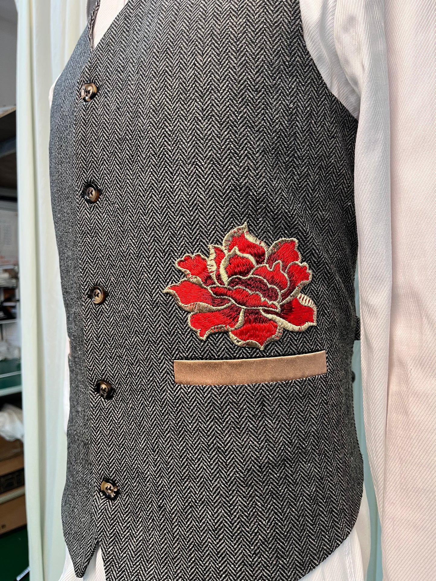 Yiaisafa Men's Suit Vest Single Breasted Regular Fit Waistcoat with Red Embroidered