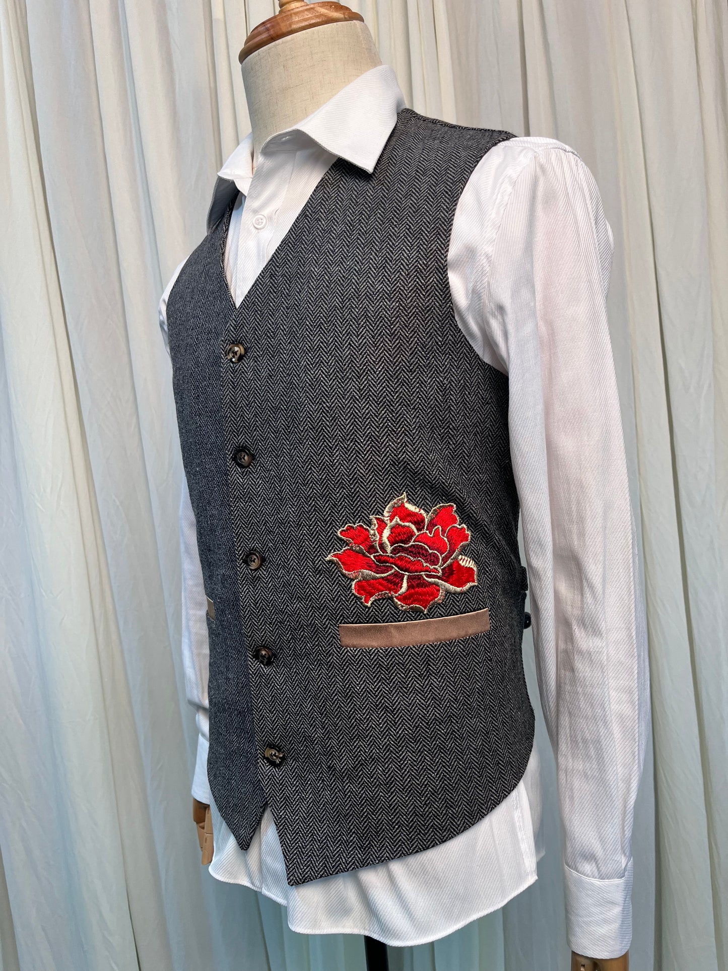 Yiaisafa Men's Suit Vest Single Breasted Regular Fit Waistcoat with Red Embroidered
