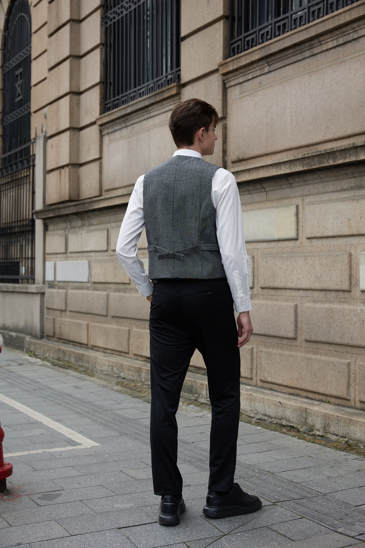 Yiaisafa Mens V Neck Casual Suit Vest Vintage Tweed Wool Wedding Waistcoat