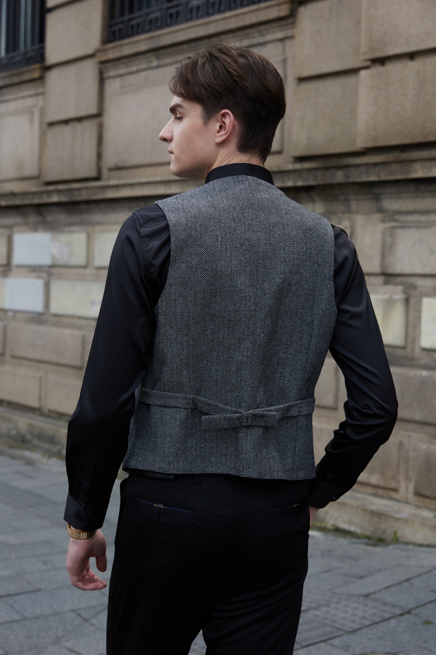 Yiaisafa Mens Suit Vest Formal Dress Vest Buesiness Single Breasted Waistcoat